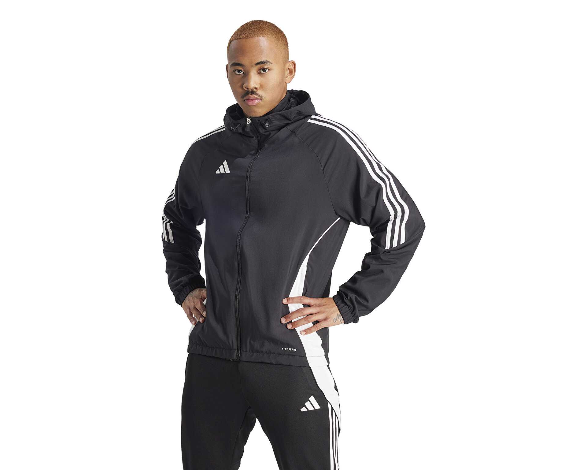 بادگیر فوتبال Tiro24 Wb