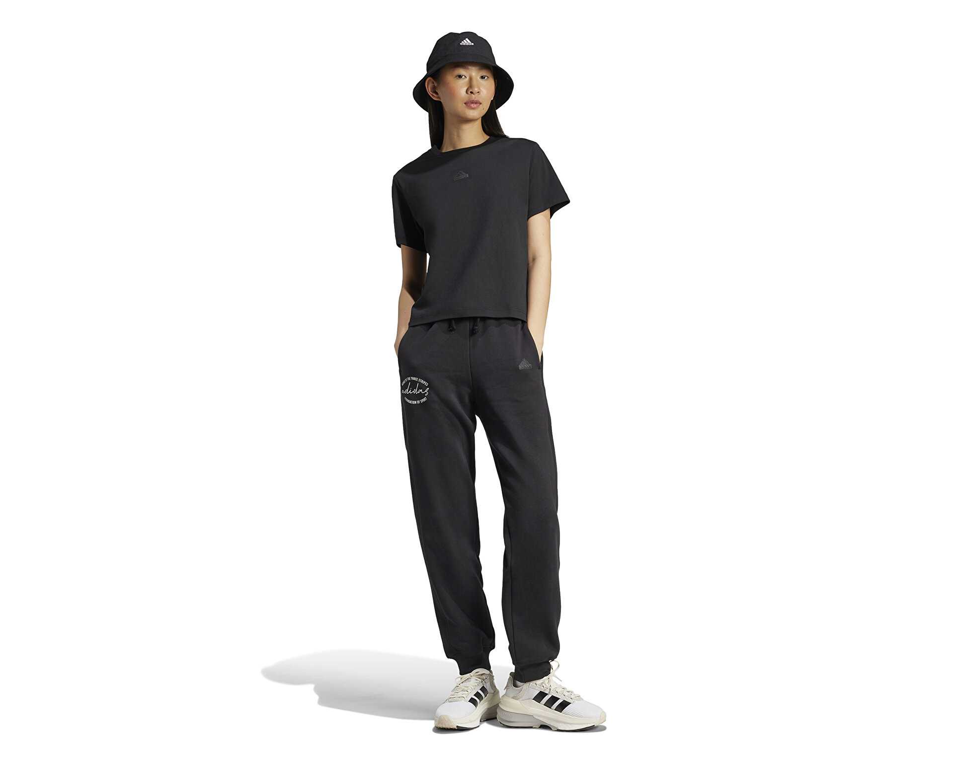 شلوار گرمکن معمولی Adidas W Bluv Q3 Pt