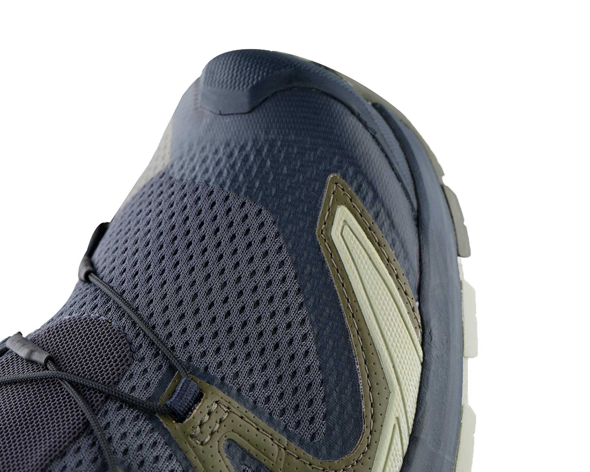 کفش های فضای باز Xa Pro 3D V9