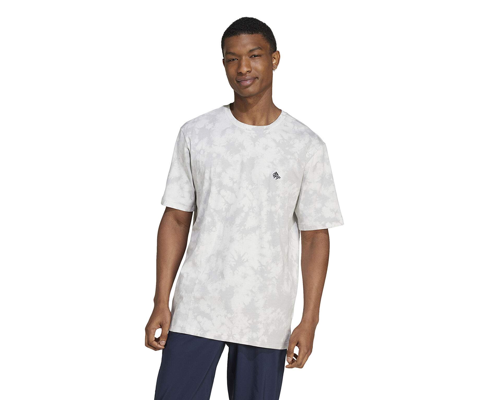 casual-t-shirt-adidas-m-all-day-i-t