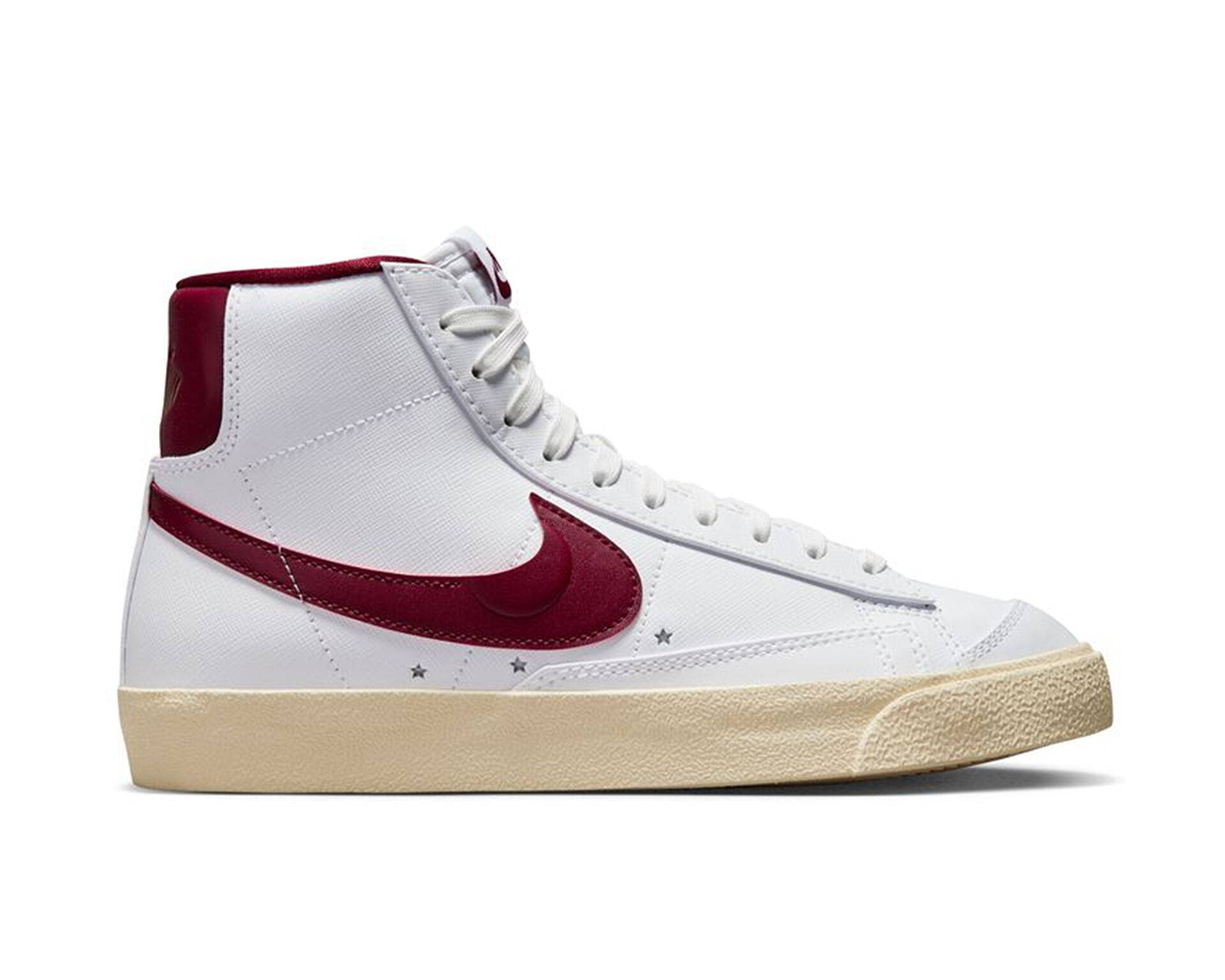 کفش های روزانه Blazer Mid Pro Club