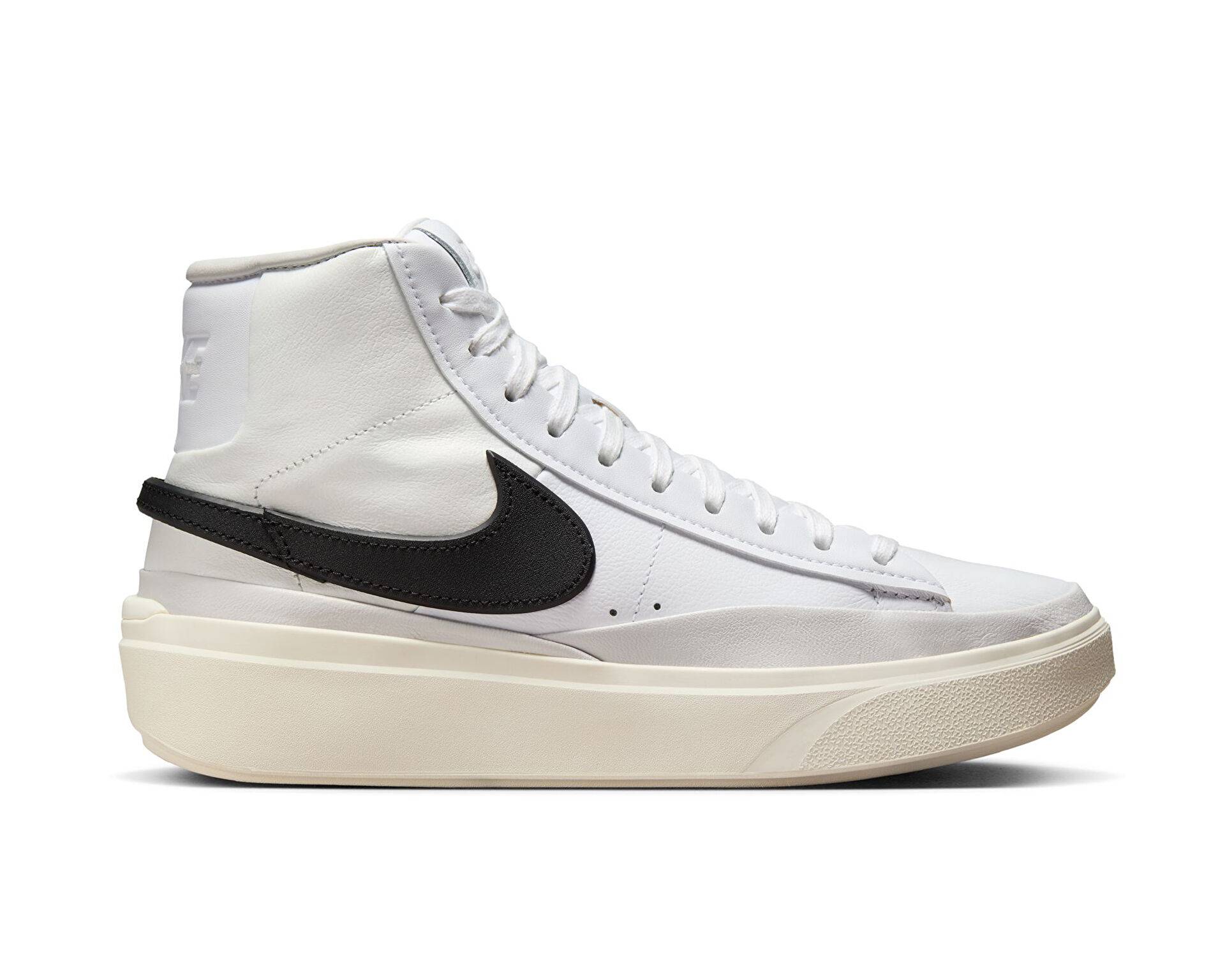 کفش های روزانه Blazer Mid Pro Club