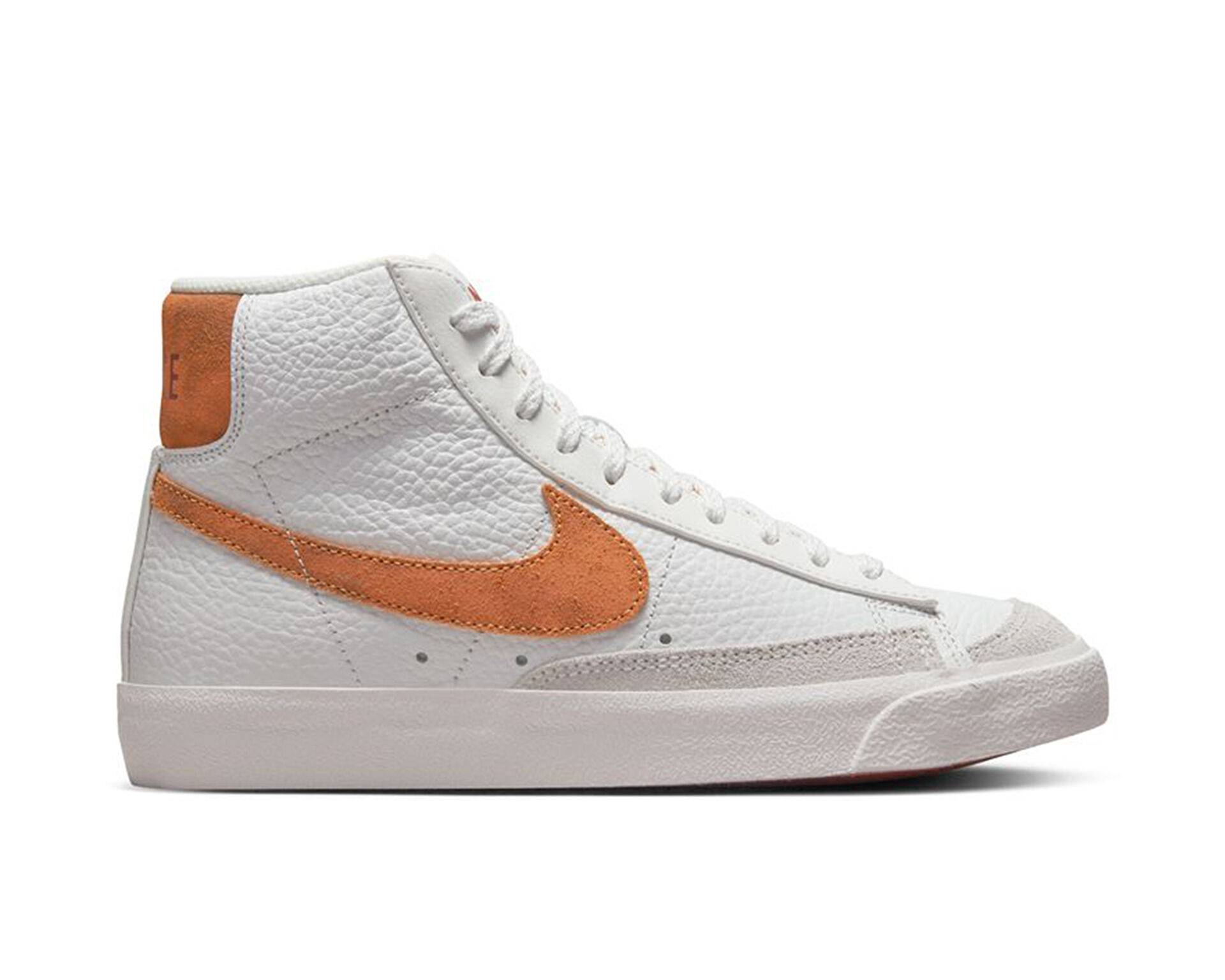 کفش های روزانه Blazer Mid Pro Club