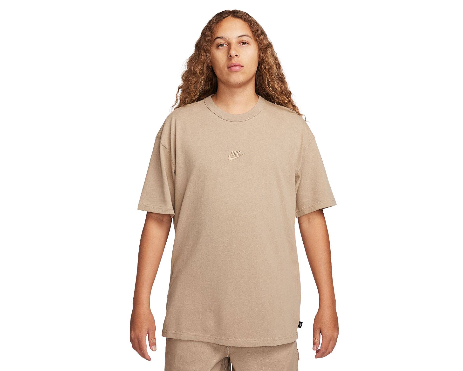 تیشرت روزانه Sportswear Premium Essentials