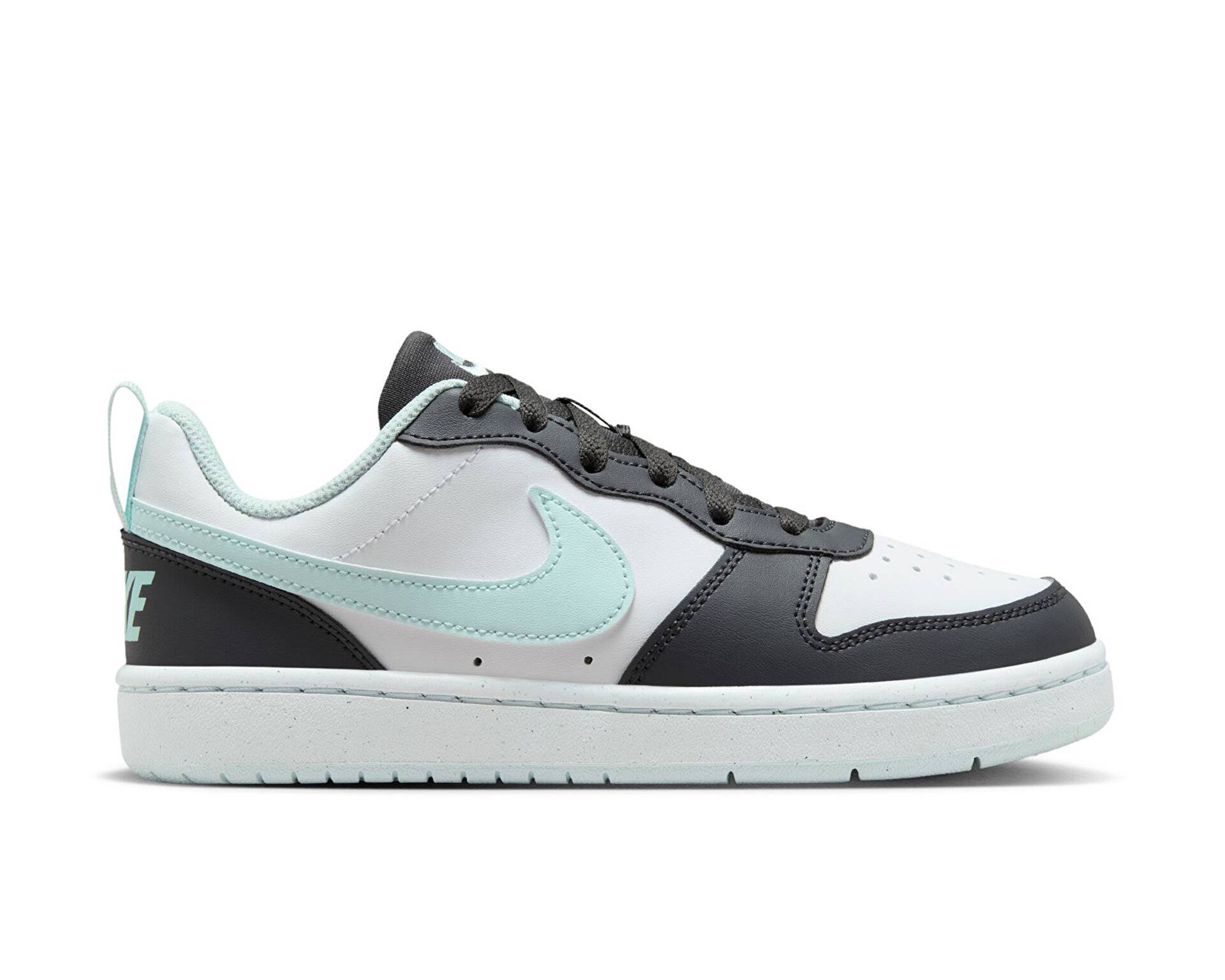 کفش های روزانه جوان React Vision