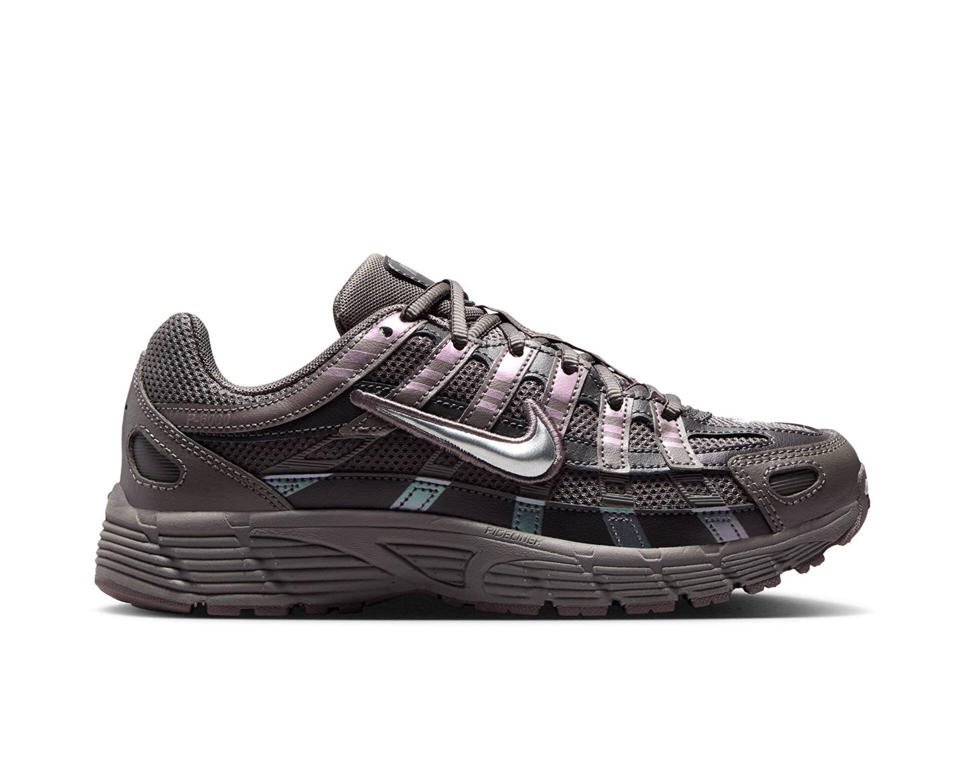 کفش های روزانه P-6000