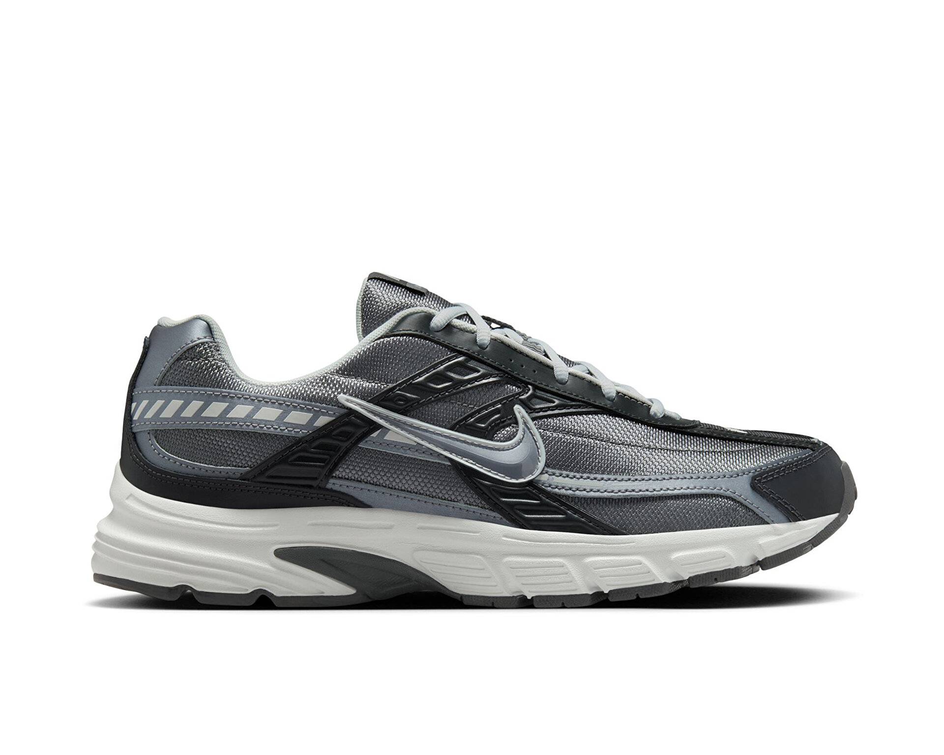 کفش های روزانه Initiator