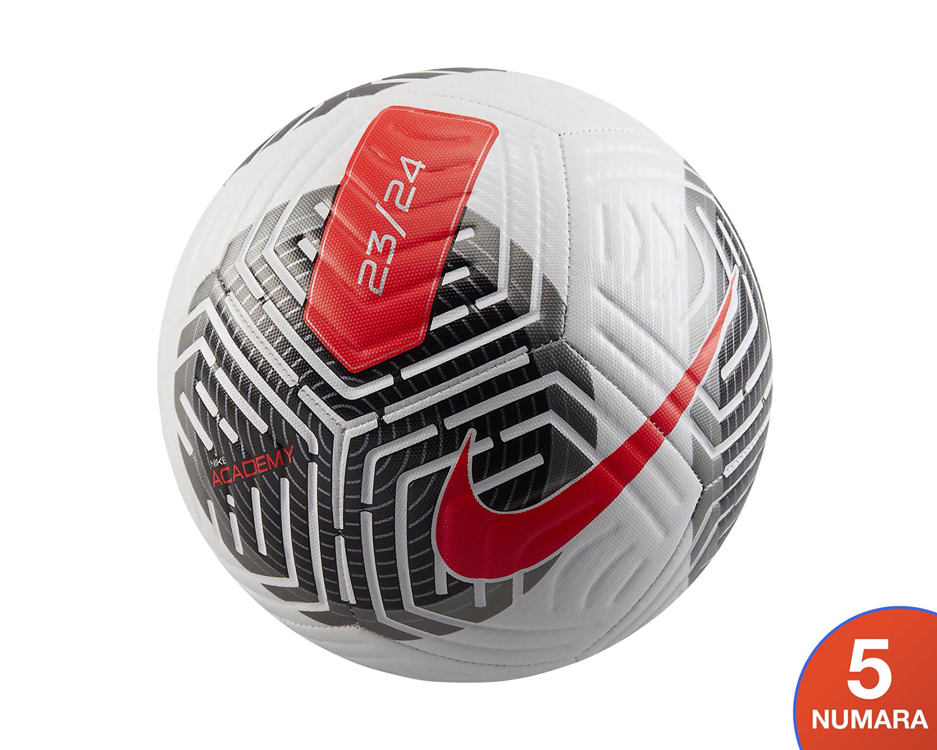 توپ فوتبال Academy