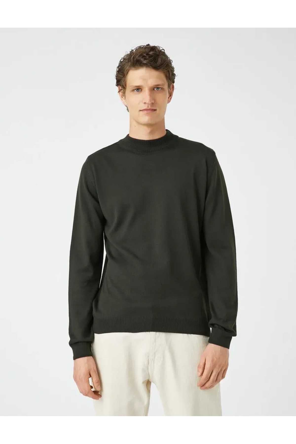 ژاکت بافتنی پایه آستین بلند نیم یقه یقه