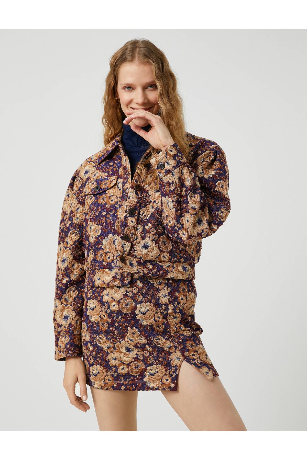 ژاکت دوچرخهسواری کراپ با جزئیات جیب گلدار