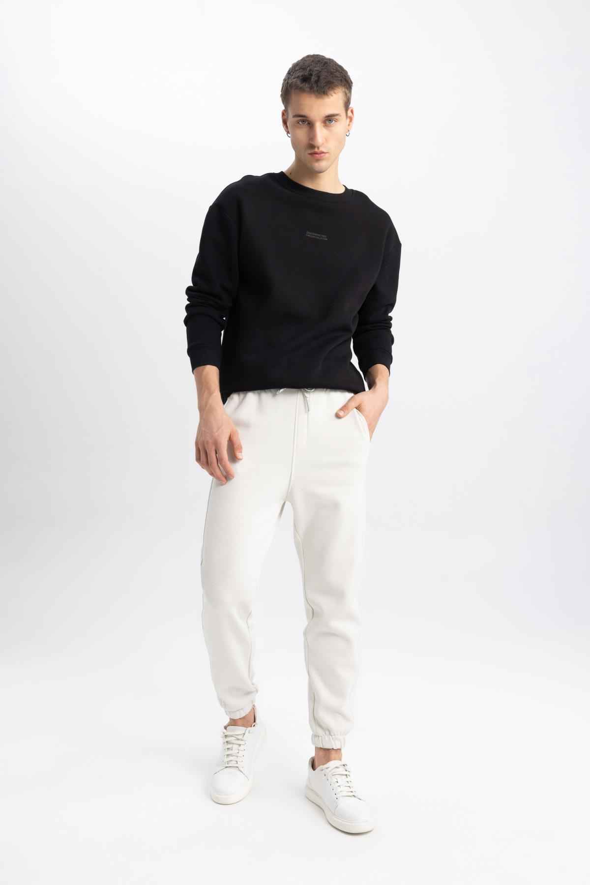 شلوار گرمکن جیبی منظم