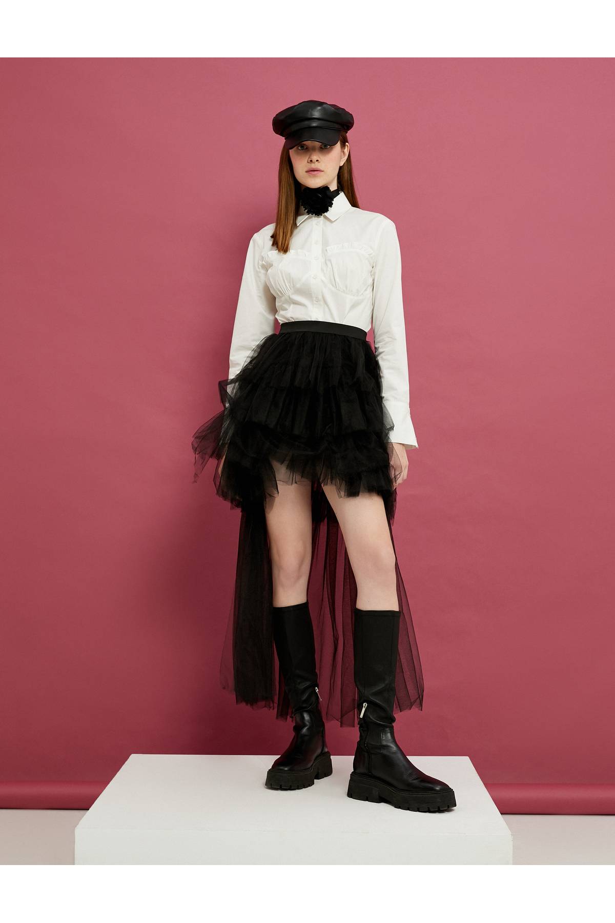 برش نامتقارن آستین بلند پنبهای با شلوار برش