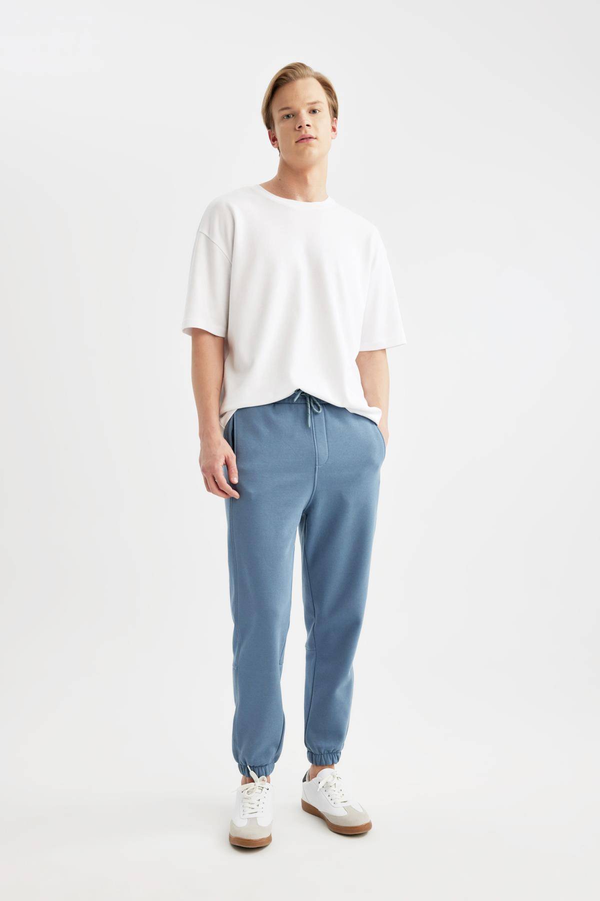 شلوار گرمکن جیبی منظم