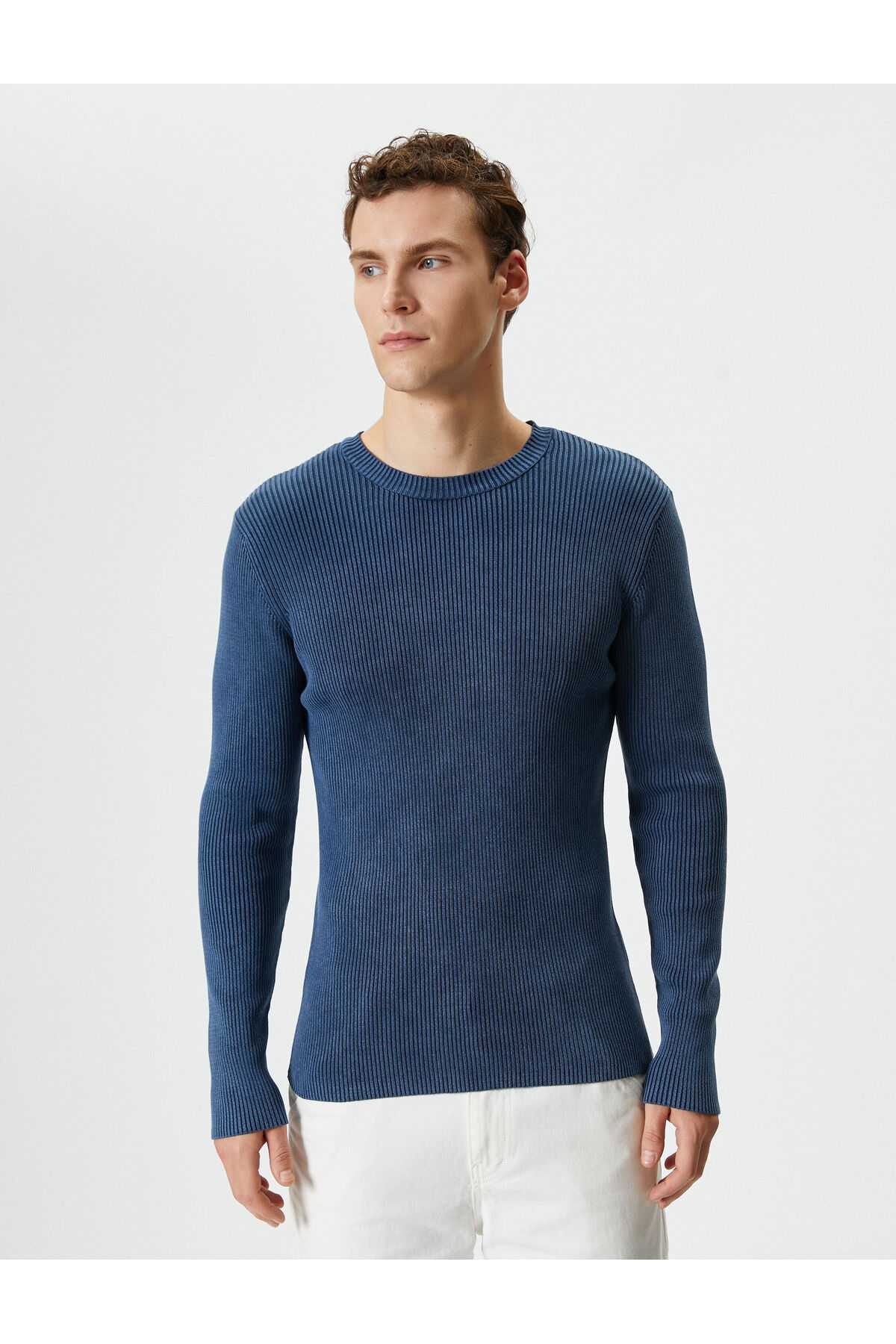 ژاکت بافتنی شسته شده یقه نخی