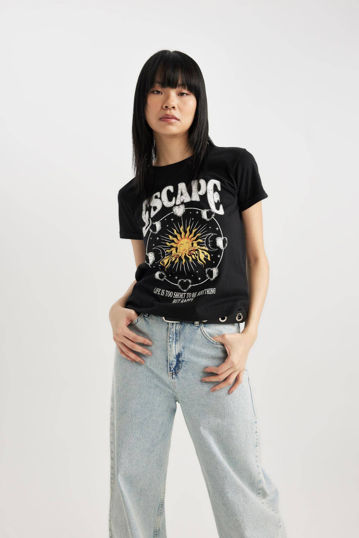 تیشرت آستین کوتاه چاپ شده باحال