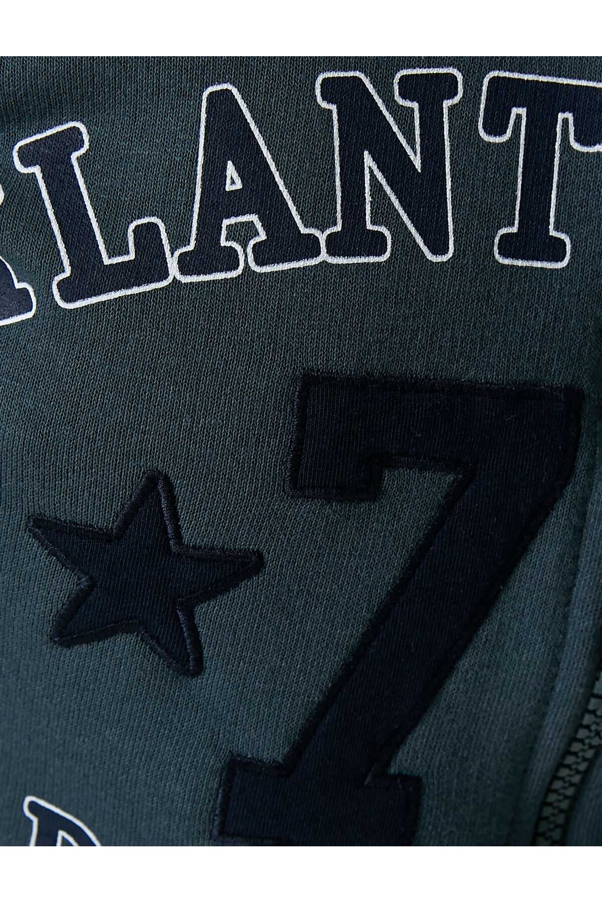 سویشرت کالج کراپ یقه پایه زیپ دار چاپ شده