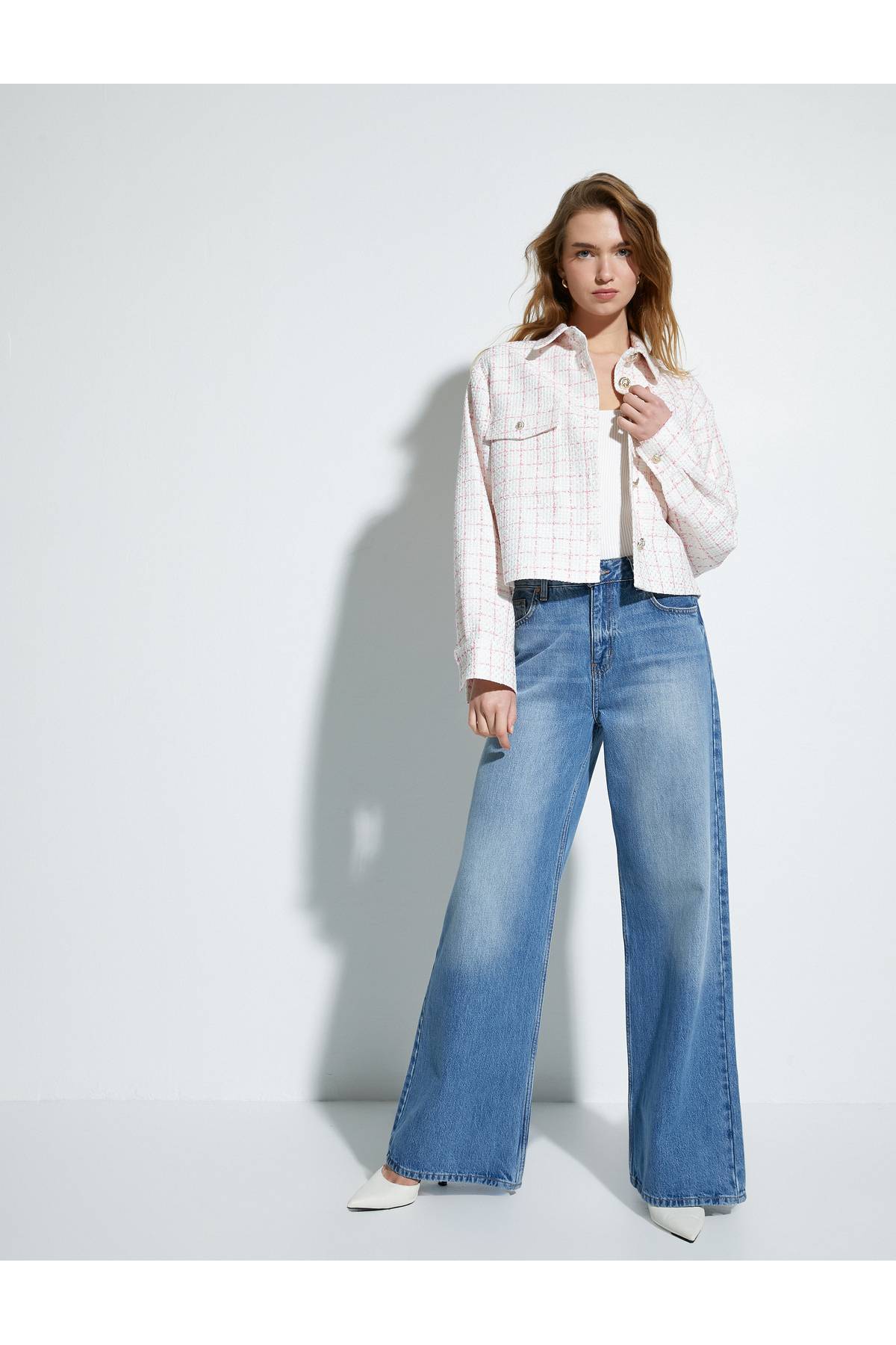 یقه پیراهن دکمه دار ژاکت تویید با جیب های فلپ