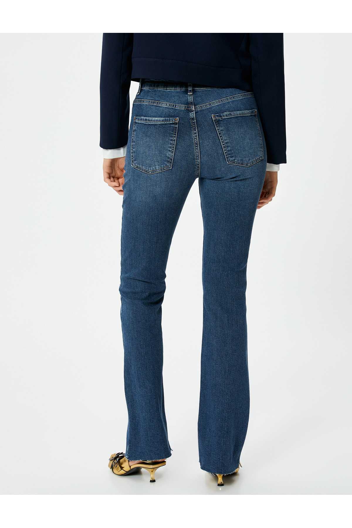 شلوار جین گشاد سبک و باریک با کمر بلند - ویکتوریا اسلیم جین