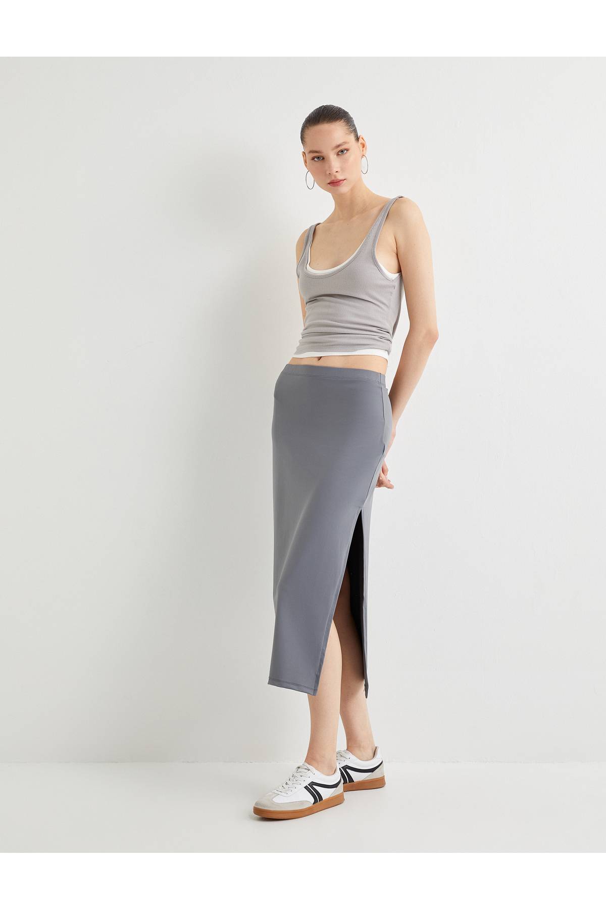 دامن مداد میدی با جزئیات کمر استاندارد