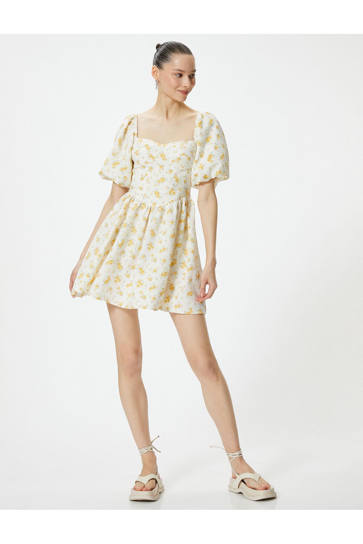 لباس آستین بادکنکی گشاد گلدار سایز مینی یقه دلبر