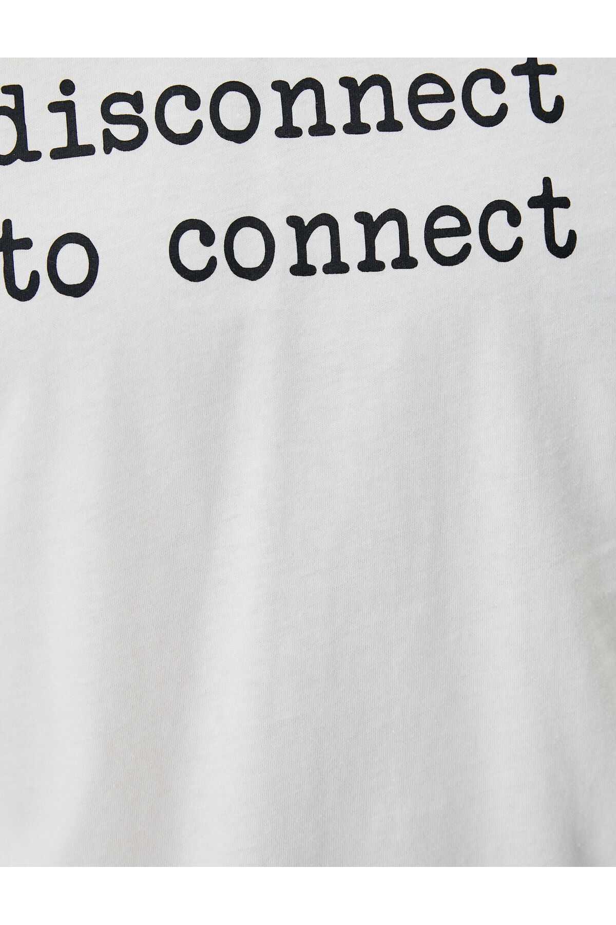 تیشرت چاپی شعار اسلیم فیت یقه کوتاه آستین کوتاه