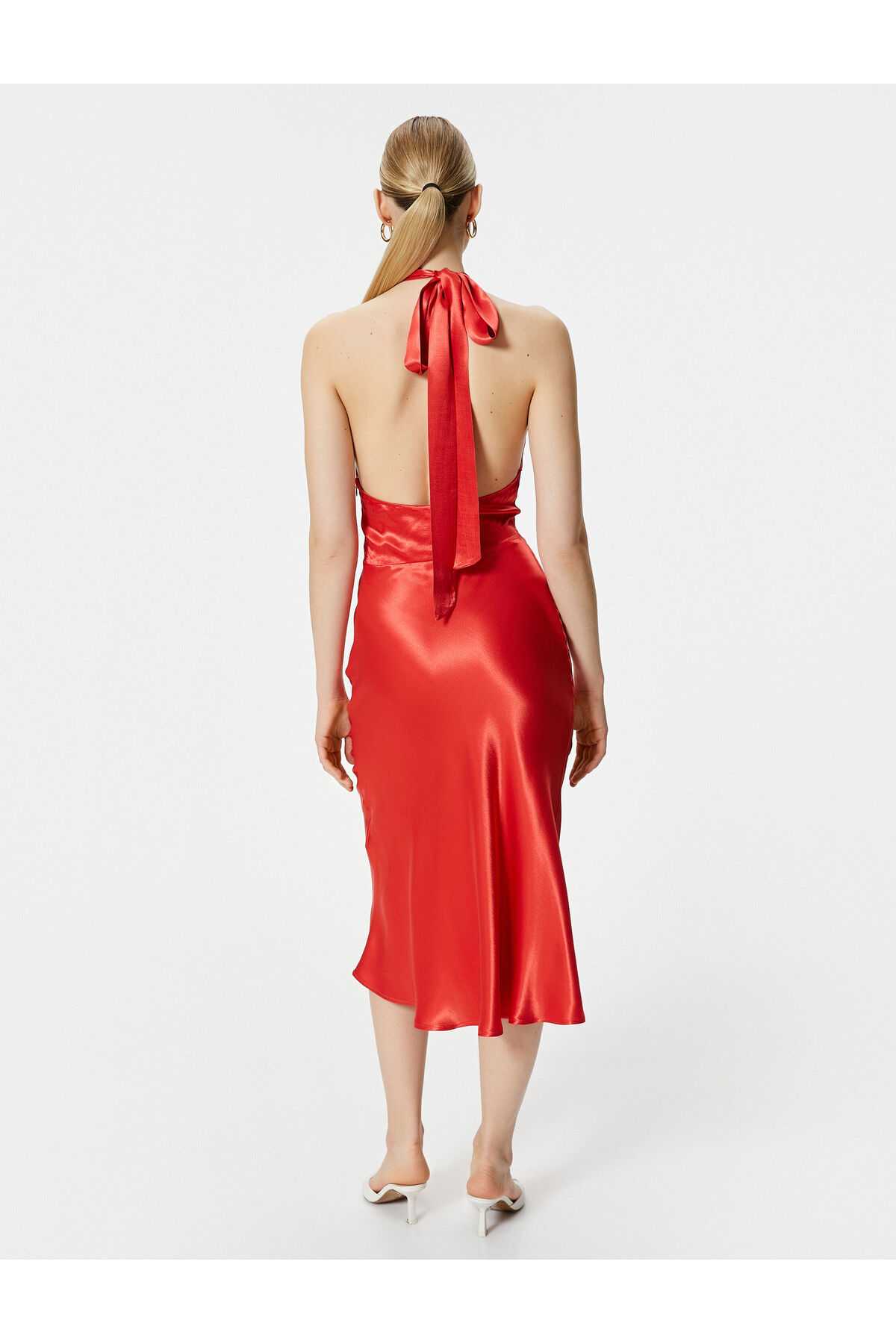 ساتن لباس ساتن یقه یقه پنجره جزییات قد میدی