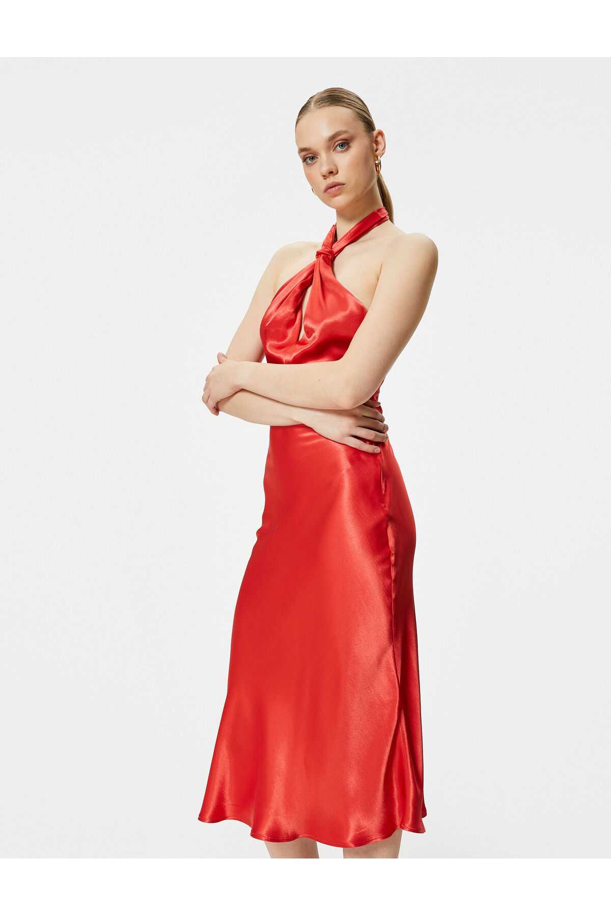 ساتن لباس ساتن یقه یقه پنجره جزییات قد میدی