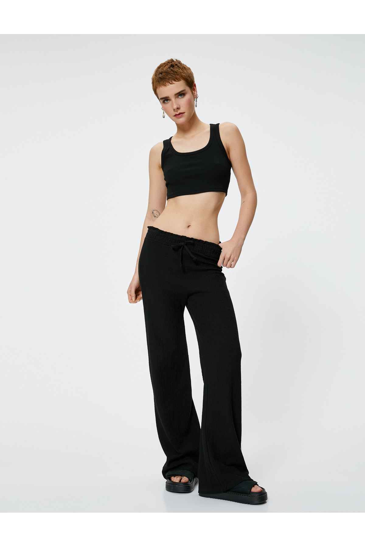 شلوار گشاد کمر کش کش راحت مناسب با بافت نخی