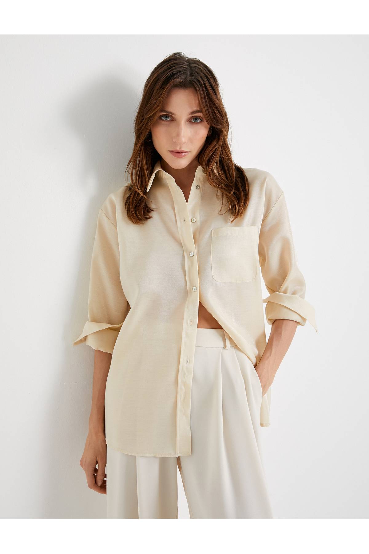 جیب پیراهن با آستین بلند