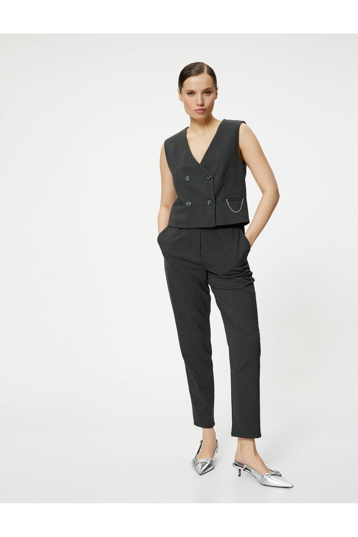 جیب شلوار پارچه ای کلاسیک با پاهای لاغر کمر بلند