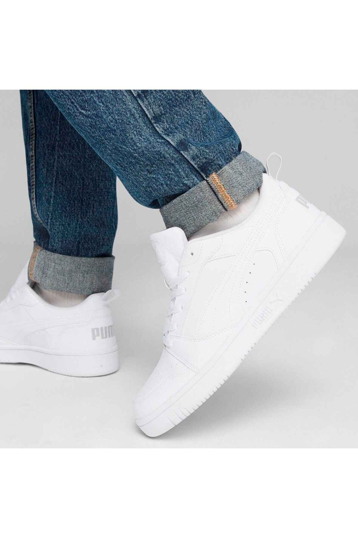 کفش ورزشی زنانه سفید