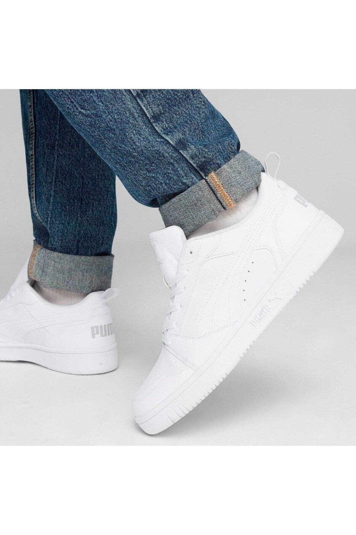 کفش ورزشی زنانه سفید