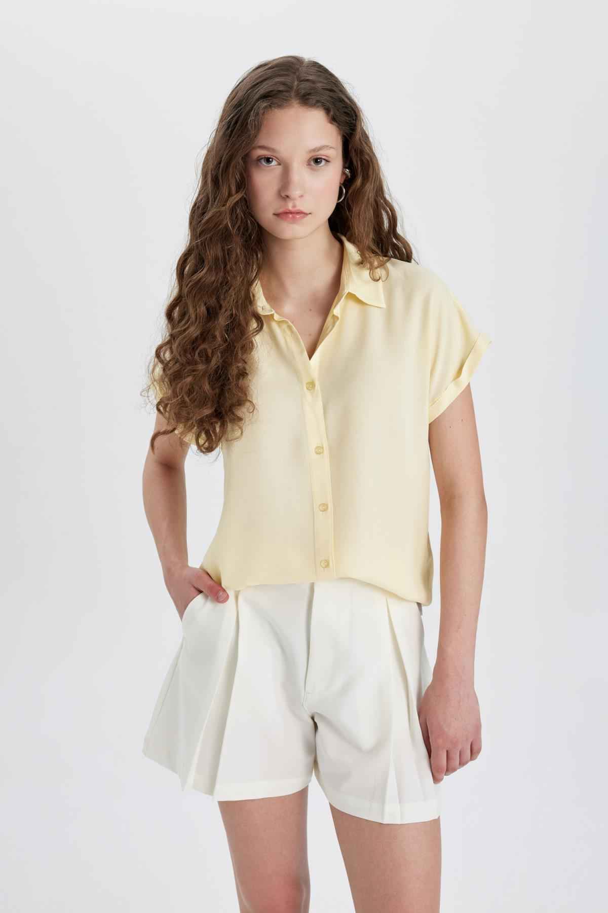 پیراهن آستین کوتاه معمولی Fit N7819az24sp