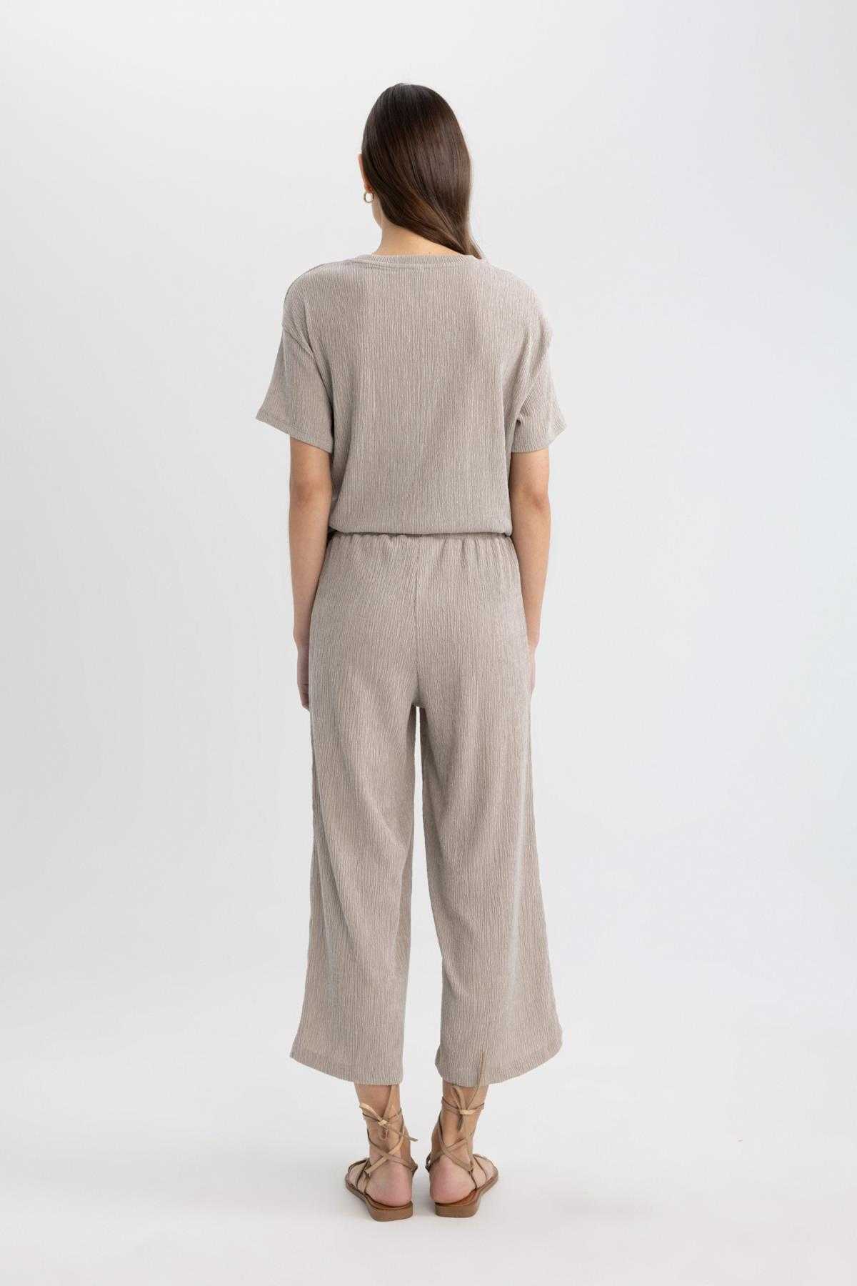 شلوار میدی چروکدار کمر صاف با ساق گشاد