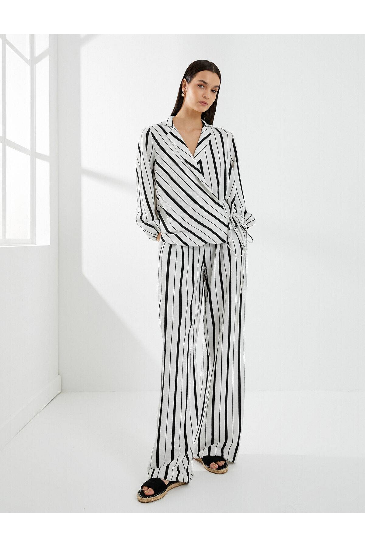 بلوز دو سینه کراوات آستین بلند