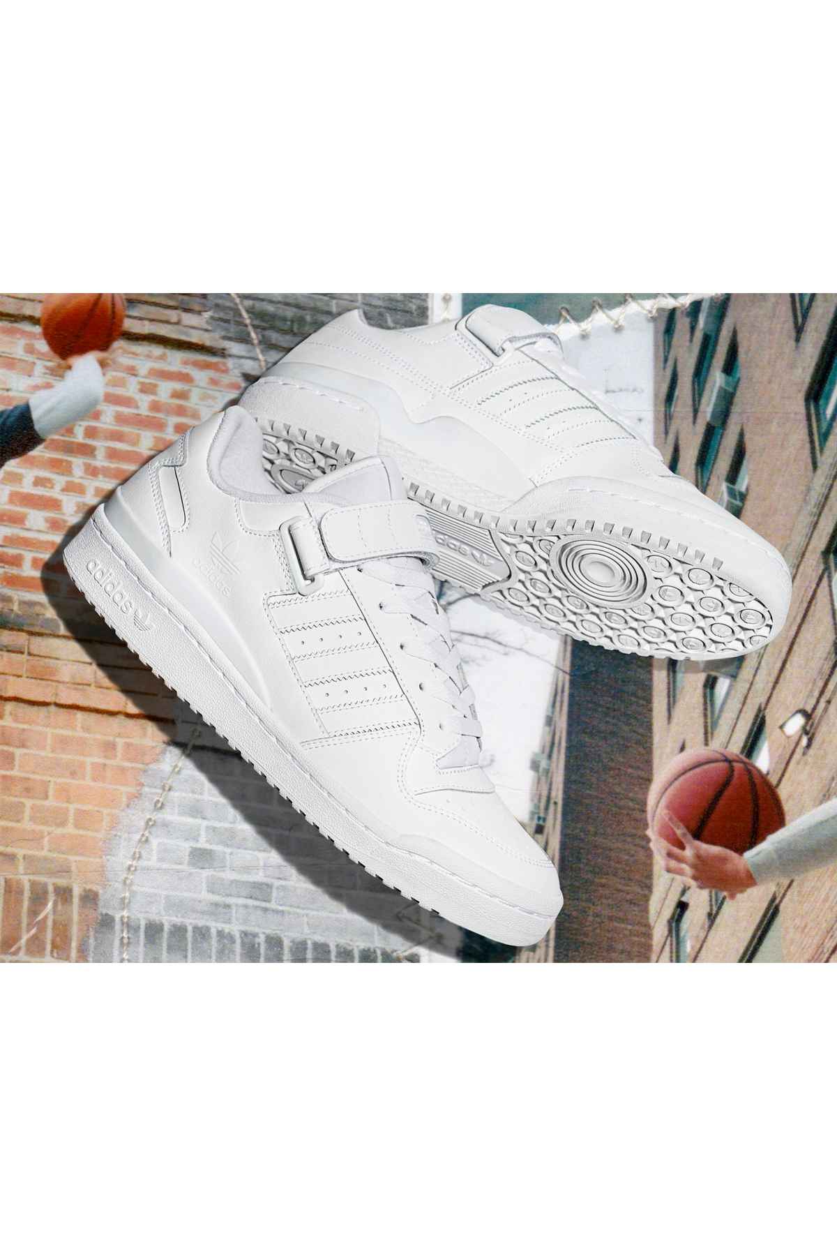 کفش کتانی گاه به گاه تالار J Young Unisex White