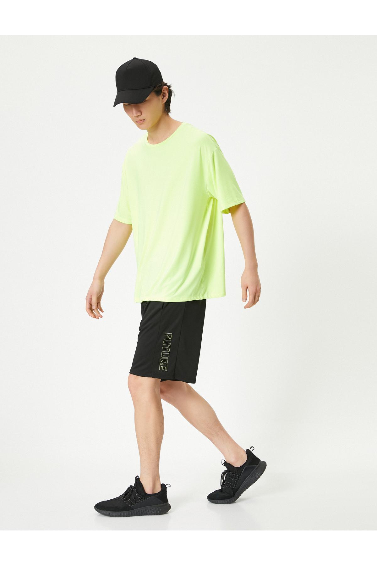 شلوارک اسپرت چاپ شده با جیب توری کمری