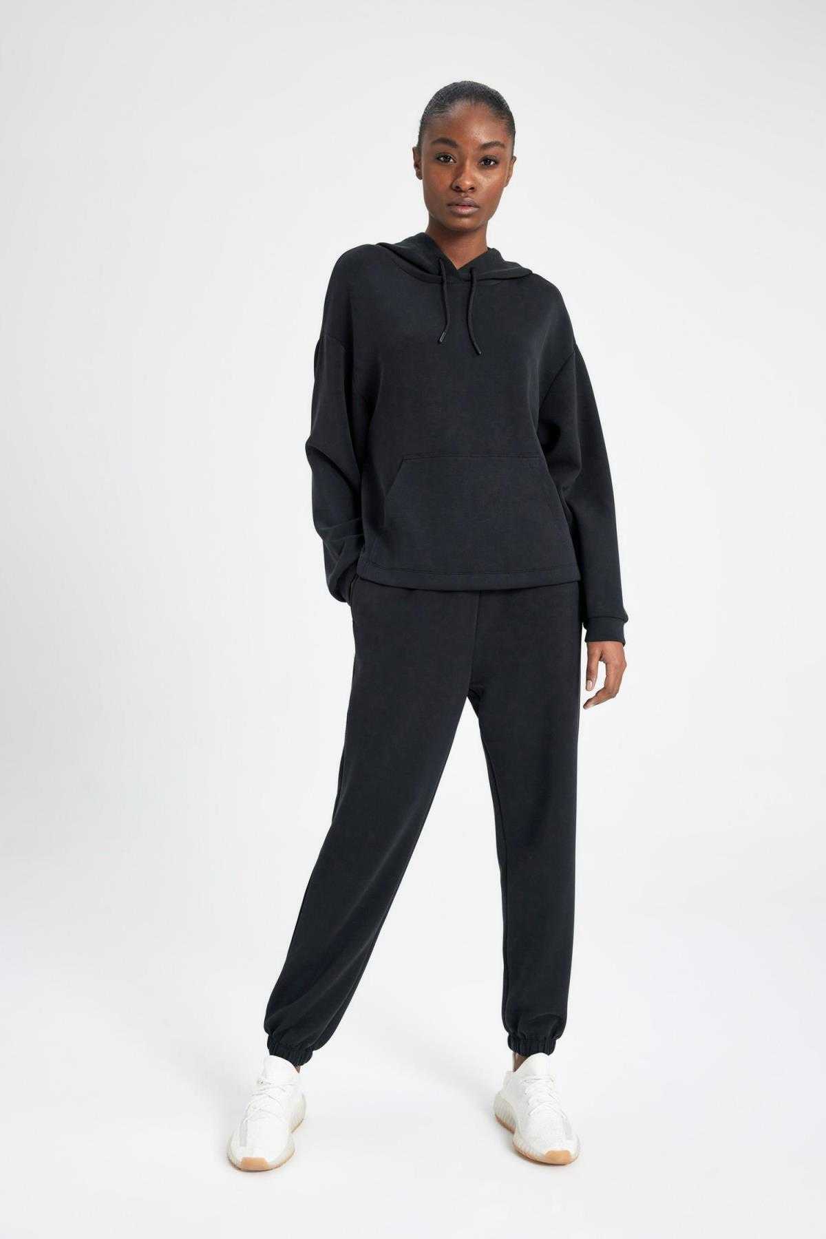 شلوار گرمکن دو جیبی ممتاز Fit Standard Fit B1794ax24sp