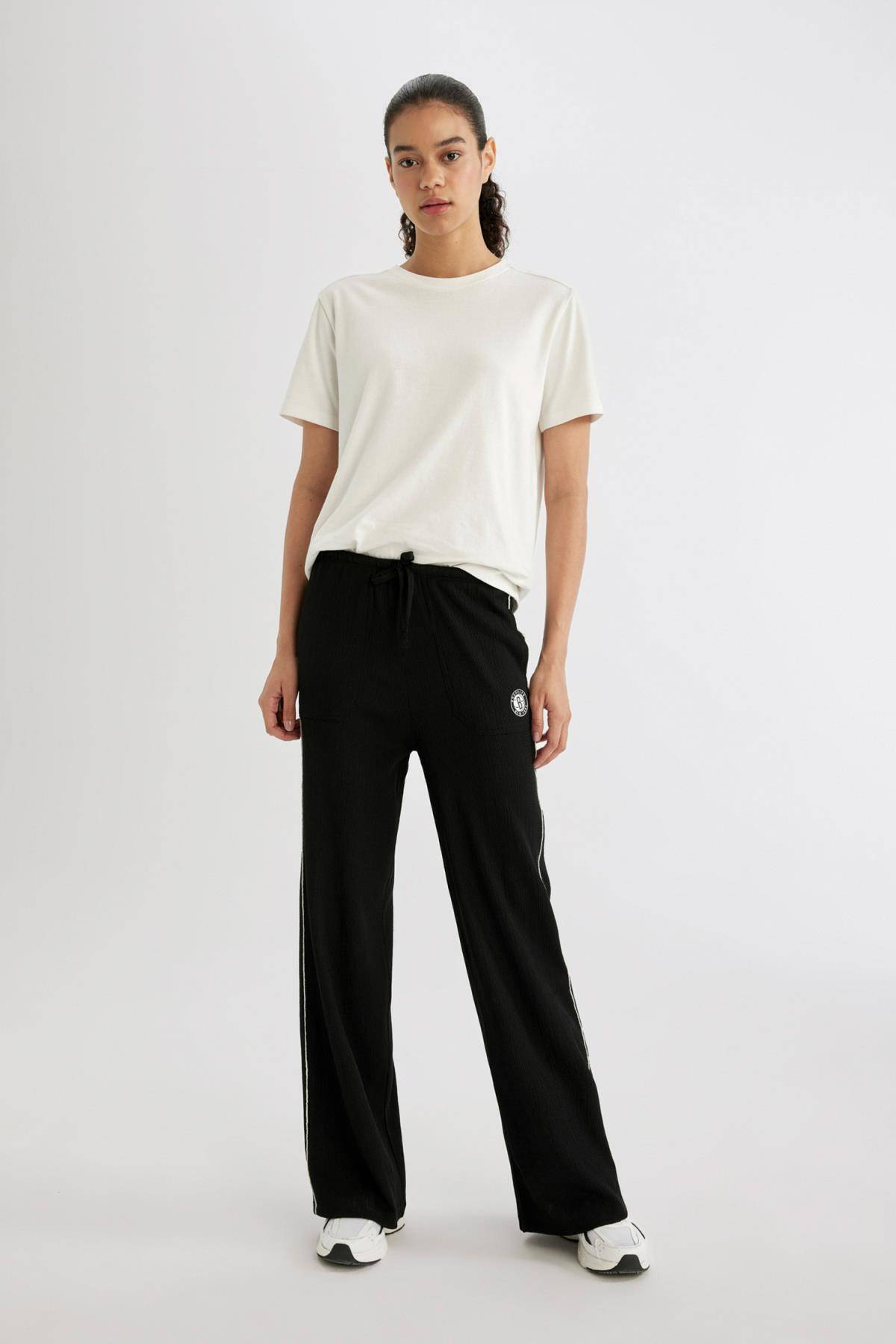 شلوار گرمکن دو جیب گشاد Nba Brooklyn Nets B9967ax24sm