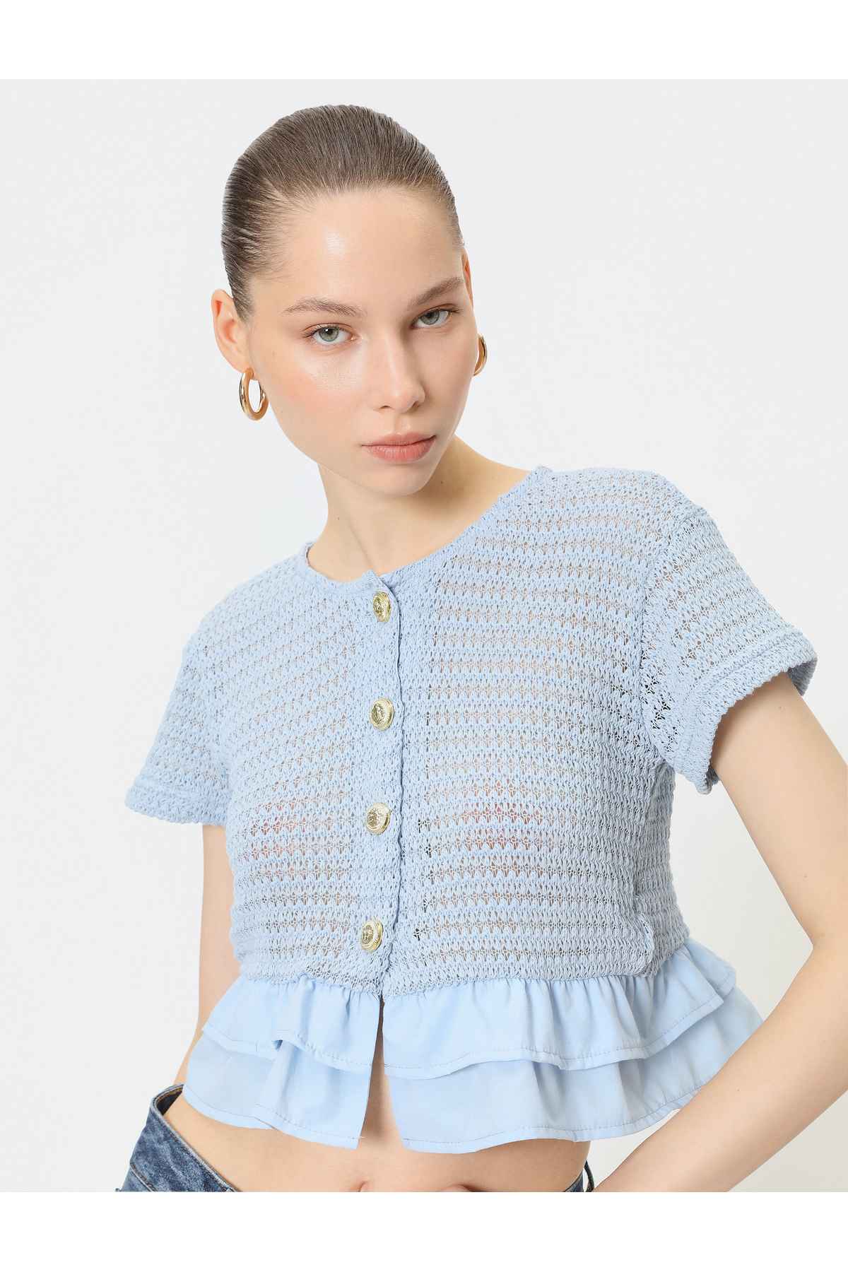 قلاب بافی قلاب بافی آستین کوتاه یقه گرد دکمه های طلایی