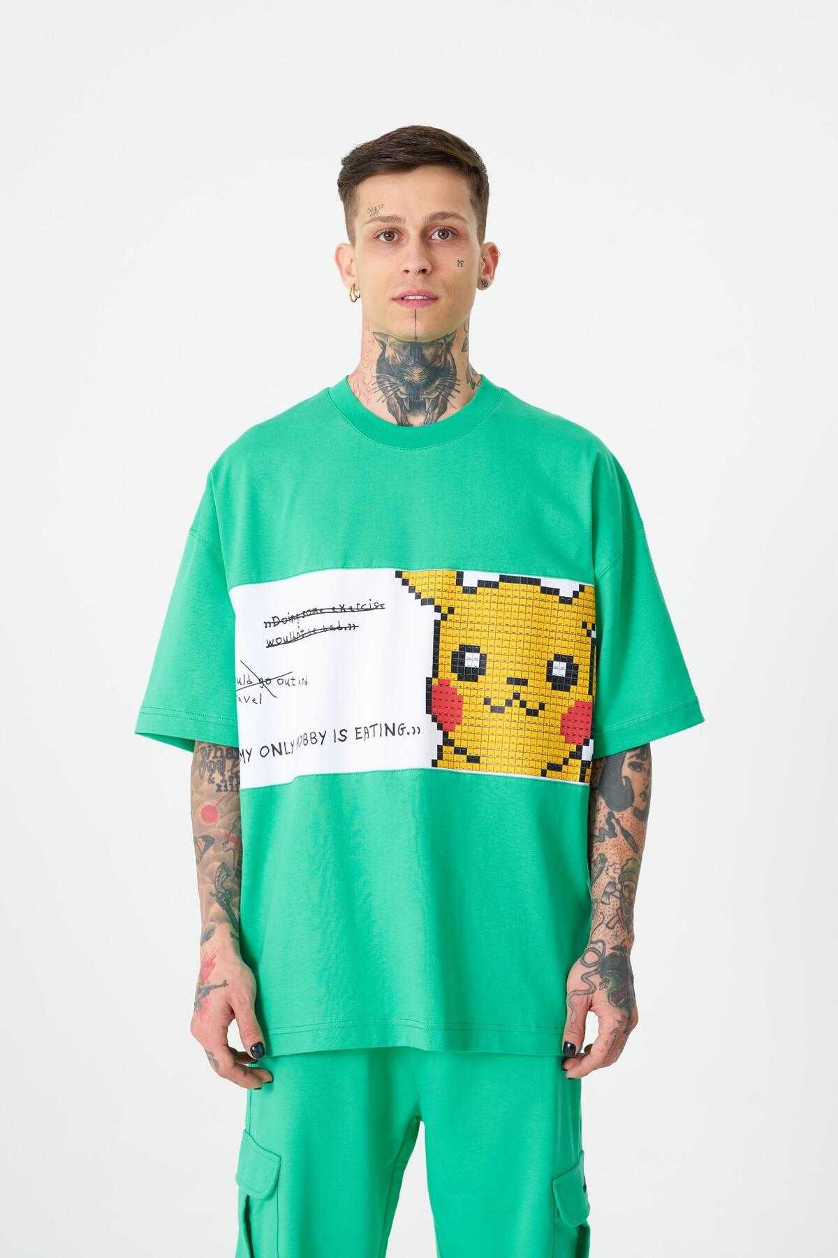 تیشرت مردانه با چاپ پیکاچو سبز روشن