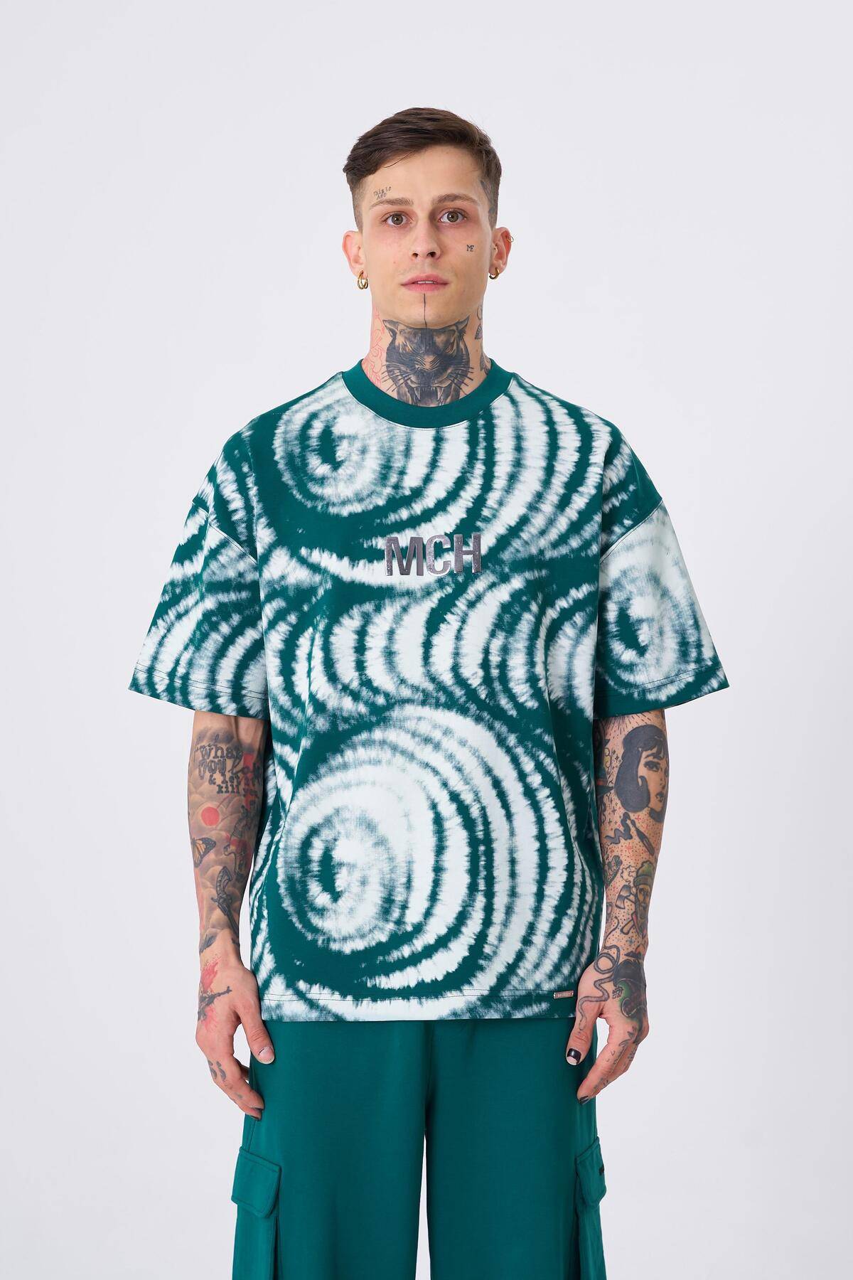 تیشرت سبز بنزینی چاپ تخیل مردانه