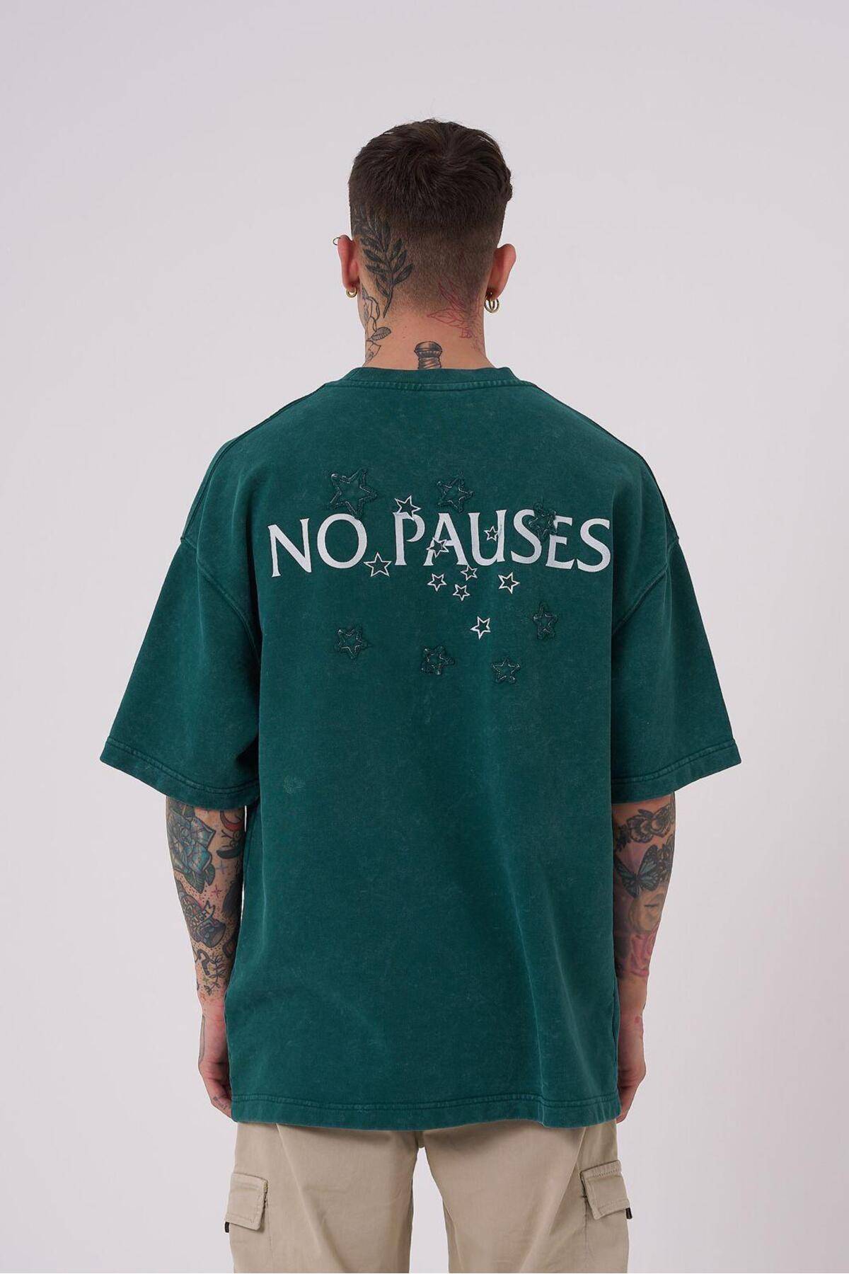 تیشرت مردانه بدون پووز چاپ شده با سایز بزرگ GHOST SPOTTED