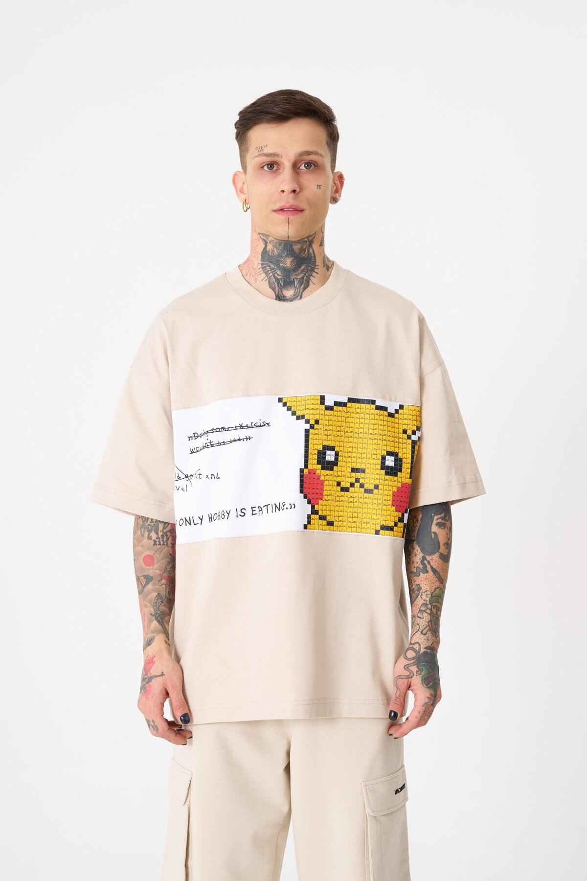 تیشرت مردانه با چاپ پیکاچو سبز روشن