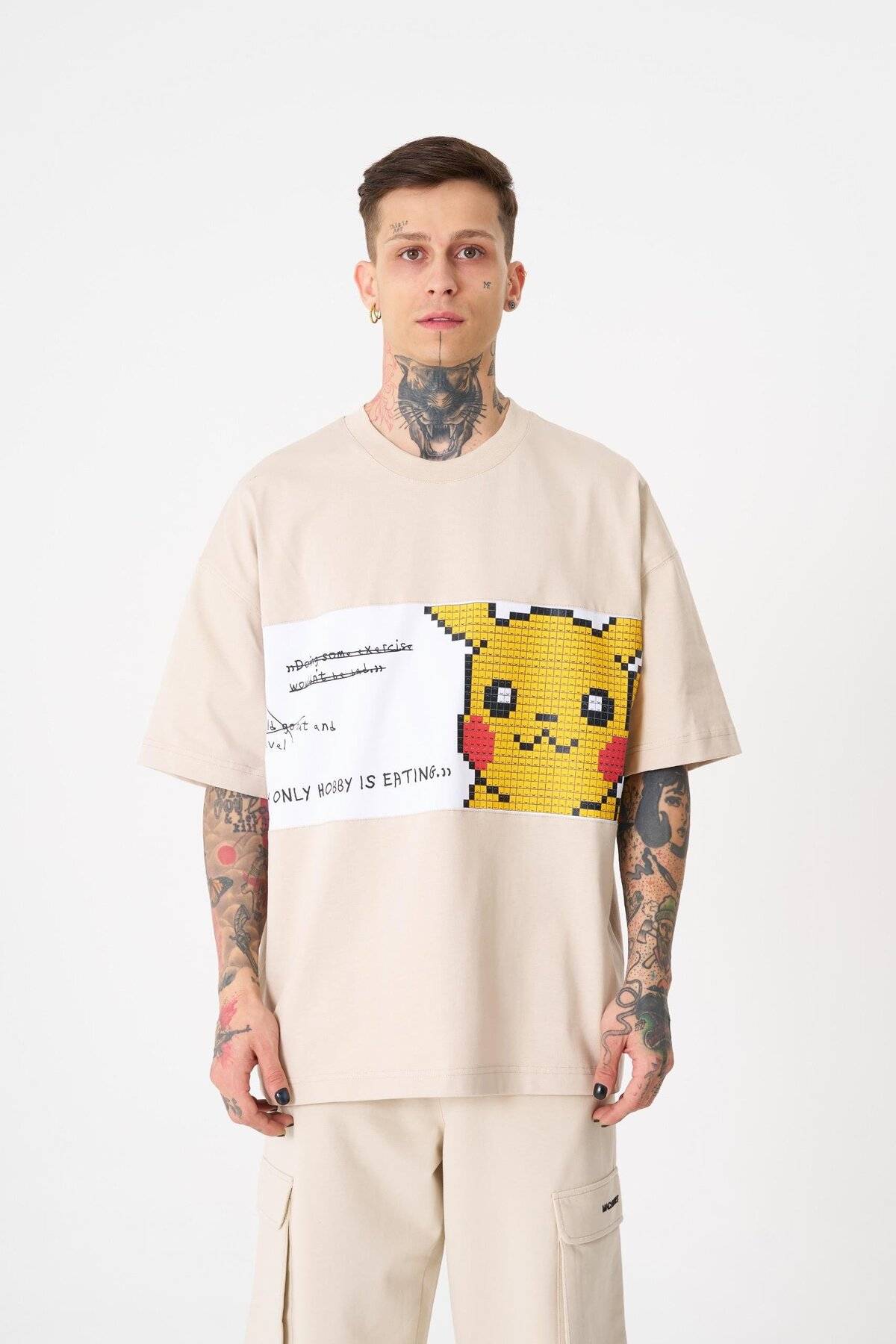 تیشرت مردانه با چاپ پیکاچو سبز روشن