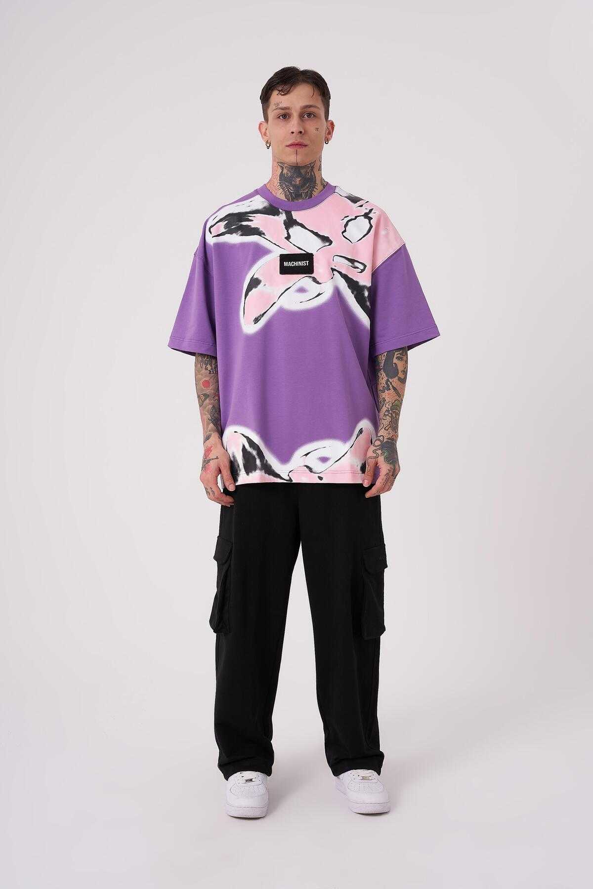 تیشرت مردانه بنفش با چاپ گل نیلوفر آبی سایز بزرگ