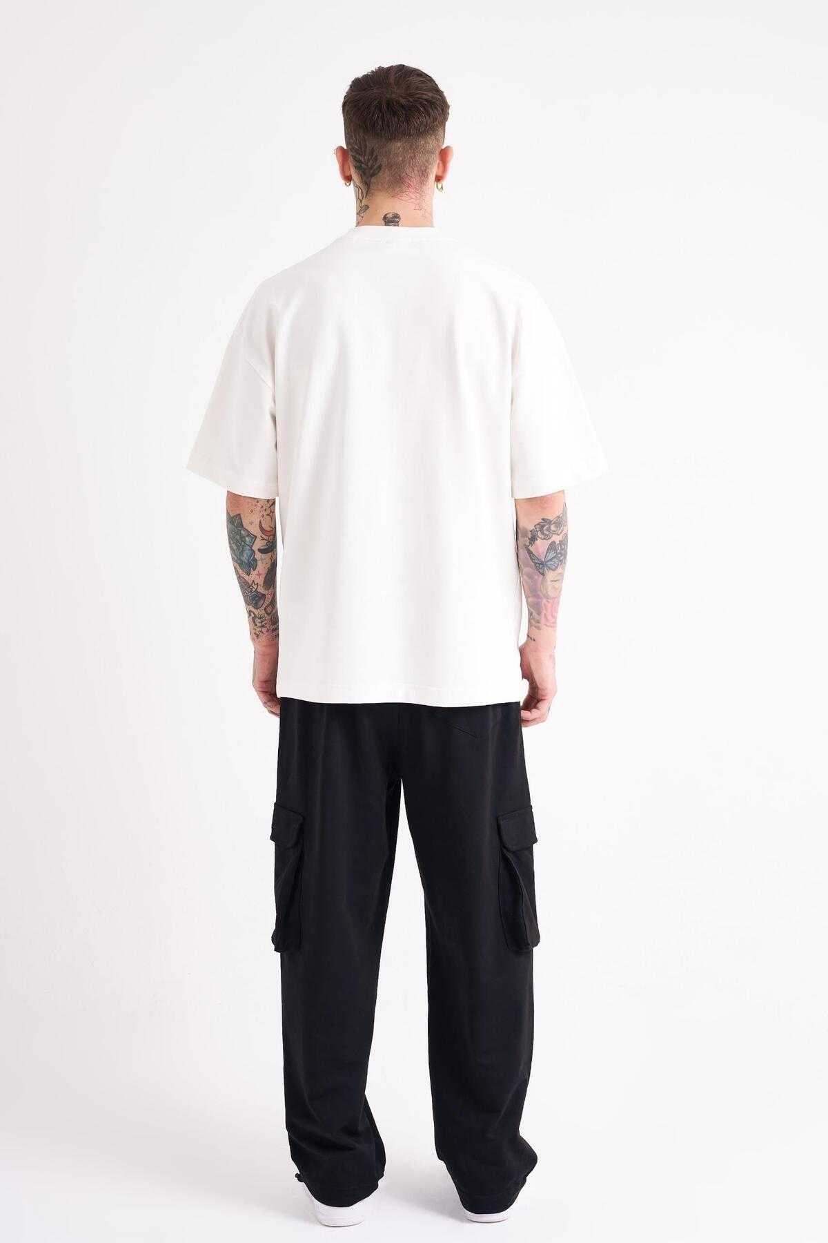 تیشرت مردانه Dama Patch Oversize Ecru