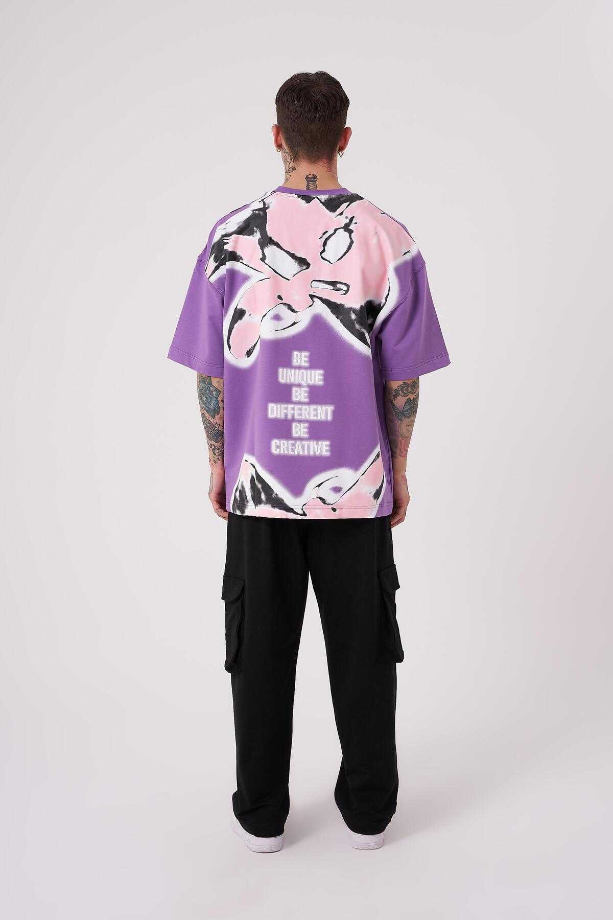 تیشرت مردانه بنفش با چاپ گل نیلوفر آبی سایز بزرگ