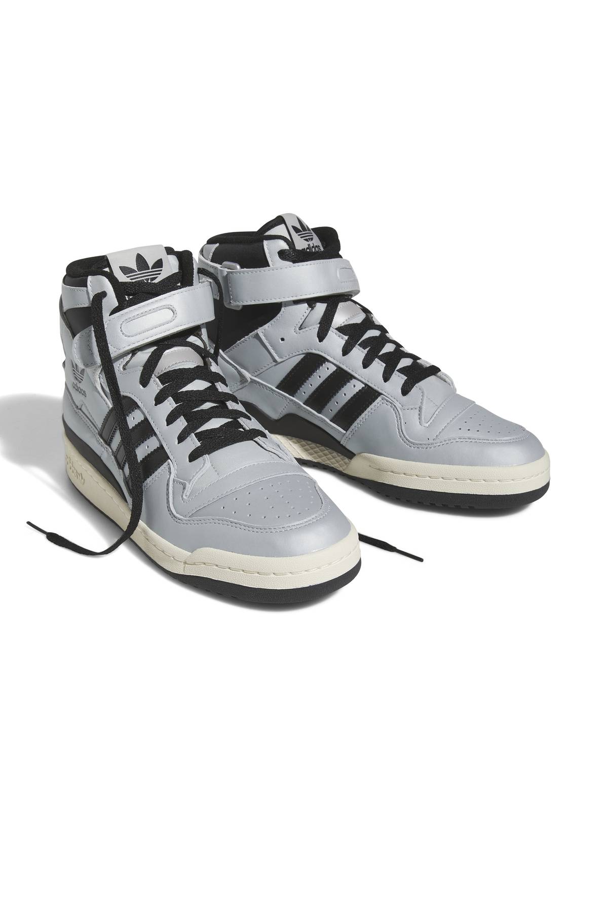کفش کتانی گاه به گاه تالار J Young Unisex White