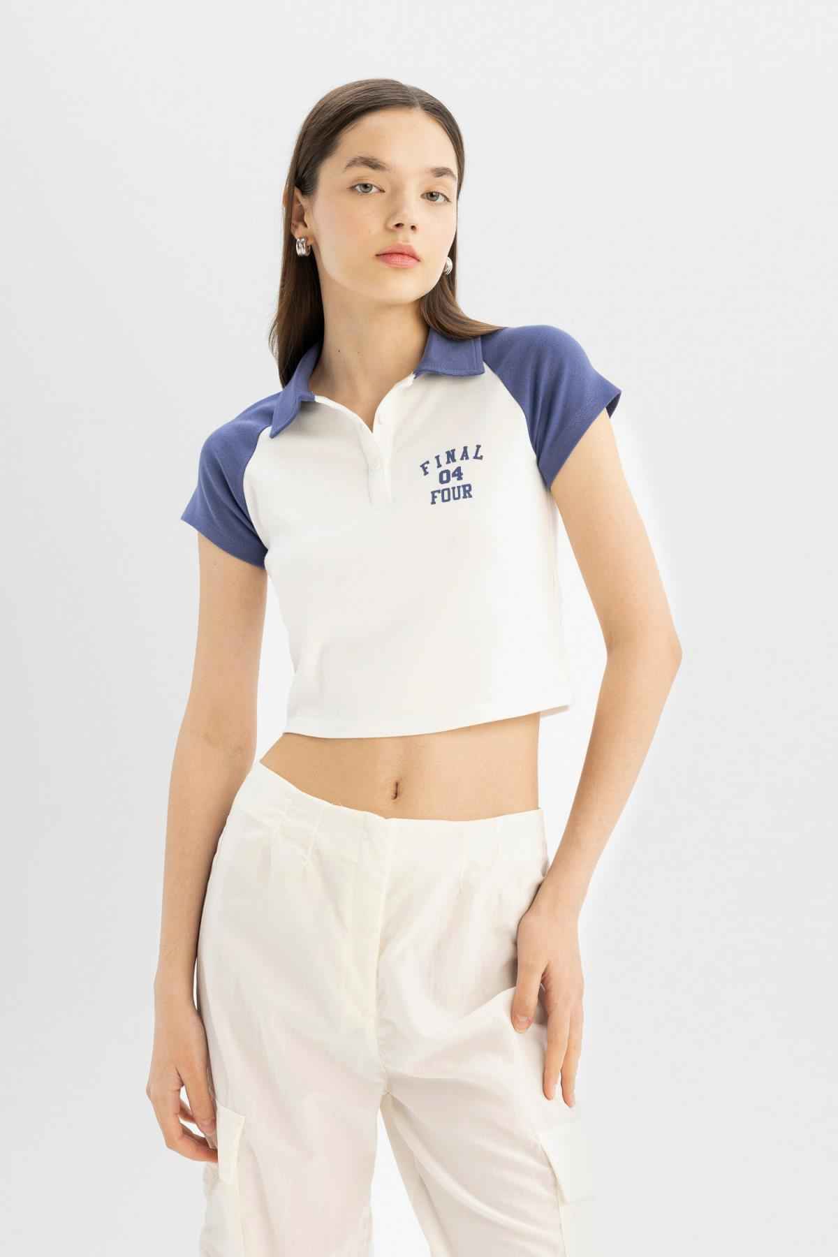 تیشرت آستین کوتاه طرح دار با شعار